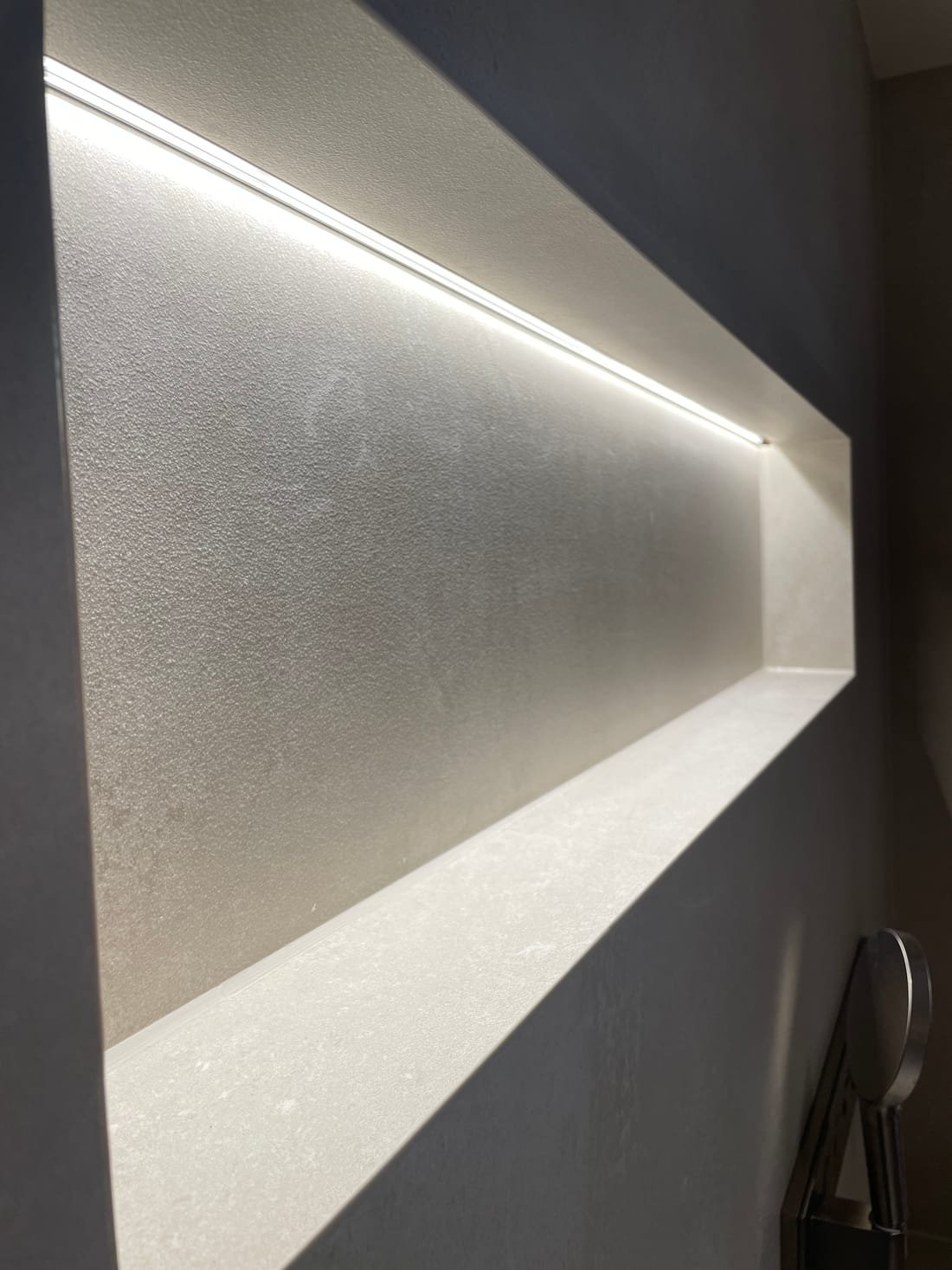 Lichtleiste Dusche